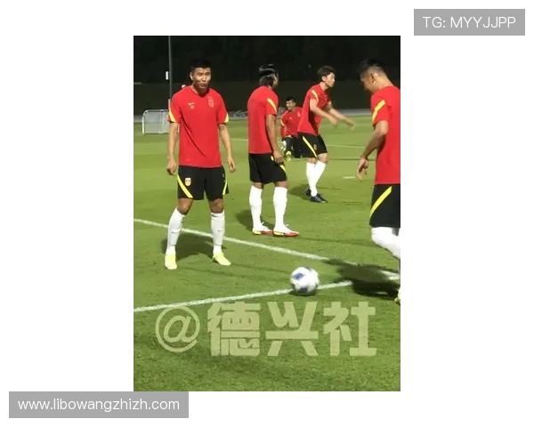 利用半岛足球官网掌握足球明星动态与转会最新消息